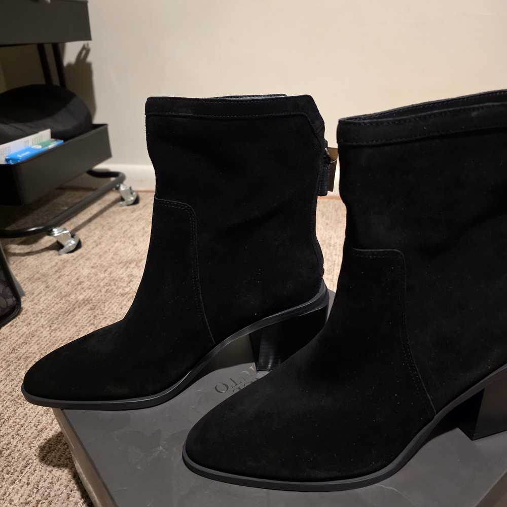Vince Camuto Black Heeled Boots